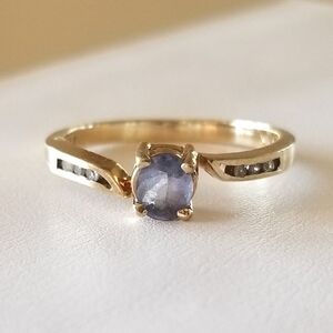10K Gold Tanzanite Ring